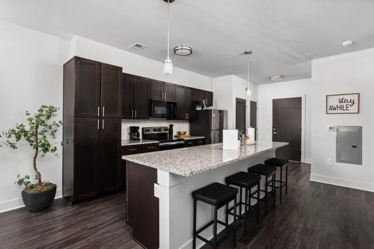 Cozysuites Spacious 2Br Next To Whole Foods 印第安納波利斯 外观 照片